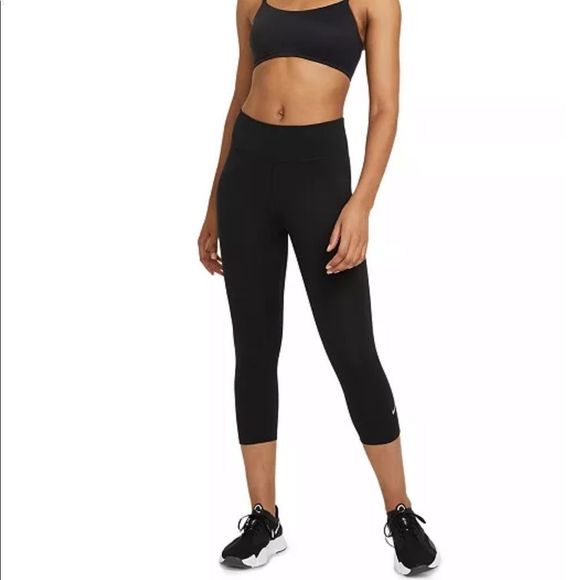 Nike Pants - Nike Dri Fit Cropped Leggings